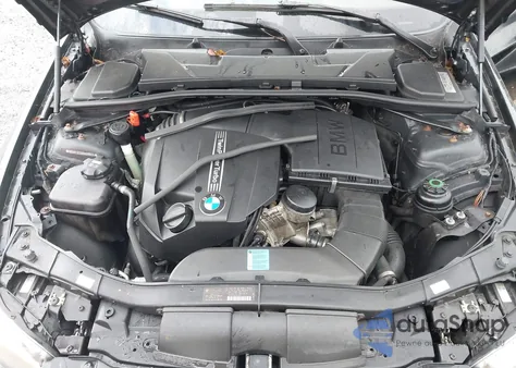 2011 BMW 335I xDrive z USA, uszkodzony, nr VIN WBAPL5C58BA916834